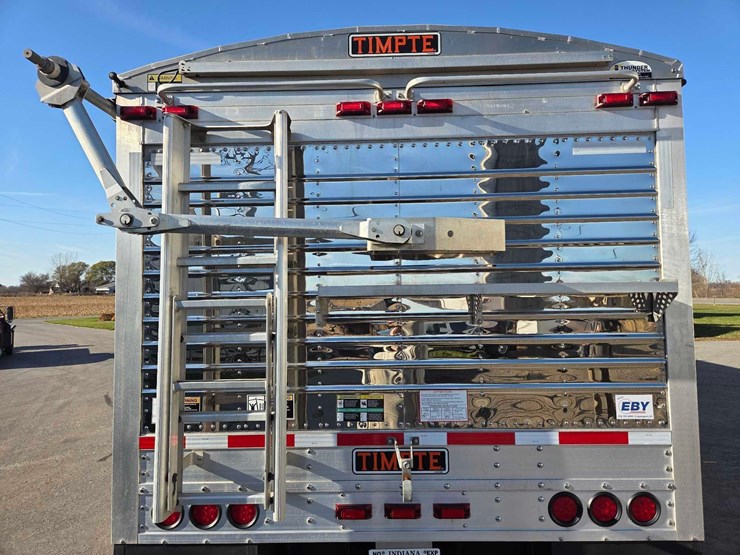 2013-timpte-super-hopper-image-25