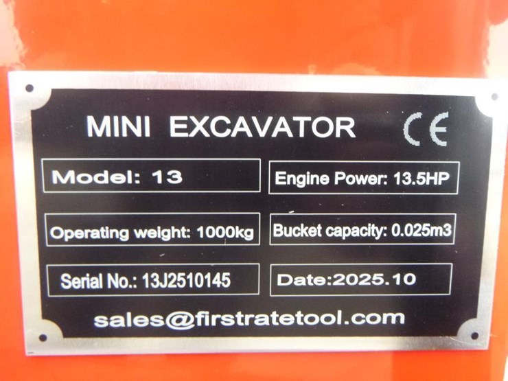 2025-vicsec-vc13-hydraulic-excavator-image-28