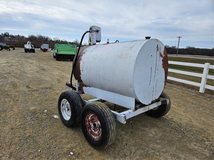 #3403-•-500-gallon-tdm-axle-fuel-trailer-image-3