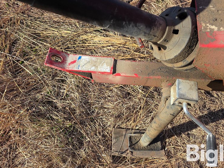 westfield-mkk-100-63-grain-auger-w/swing-hopper-image-9