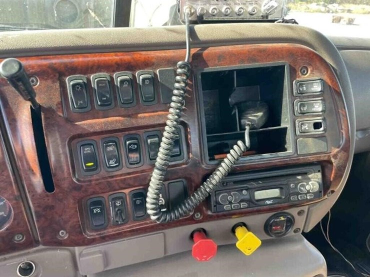 2007-mack-chn613-image-43