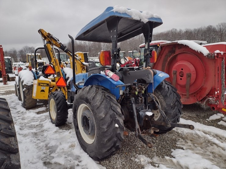 new-holland-tn70a-image-27