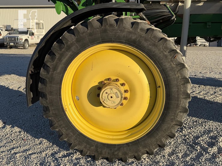 john-deere-r4038-image-8