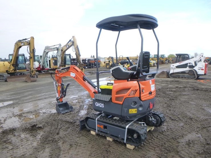 aboss-gh25-hydraulic-excavator-image-4