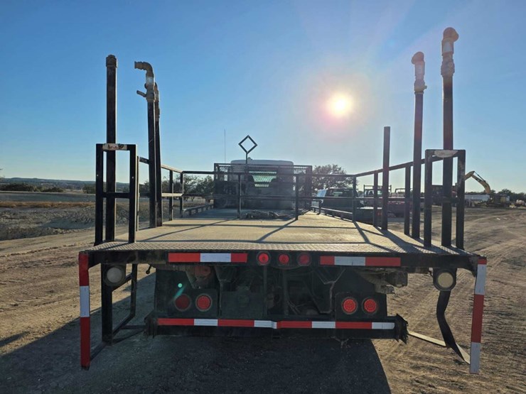 kenworth-t300-image-6