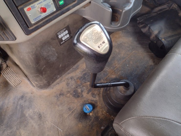 international-durastar-4300-image-12