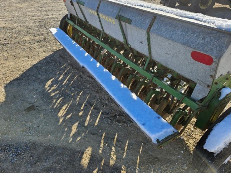 john-deere-10-image-18