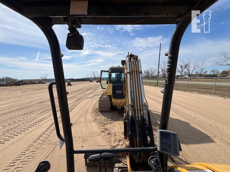 caterpillar-305e2-cr-image-35