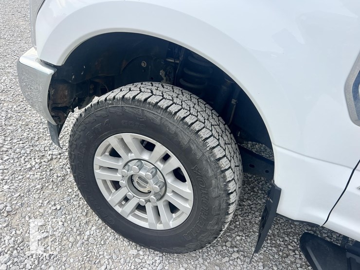 ford-f250-xlt-image-27