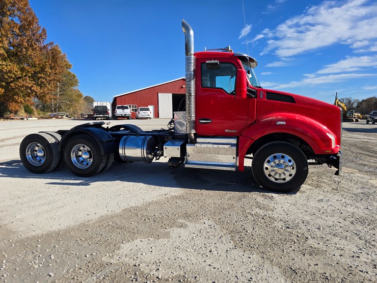 kenworth-t880-image-41