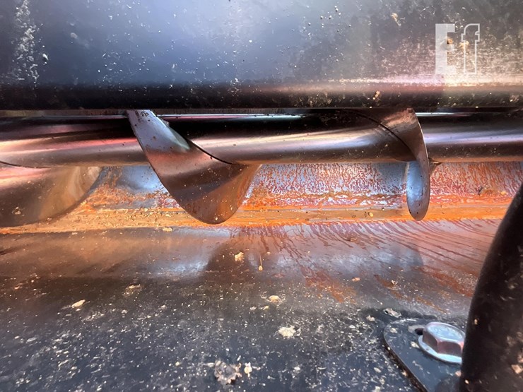 2012-case-ih-7130-image-43