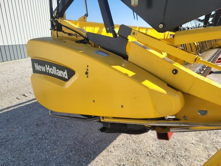 new-holland-74c-image-31