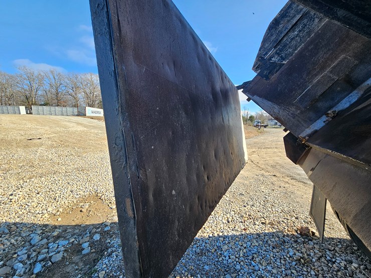 peterbilt-379-image-39