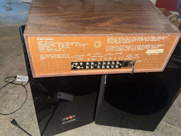 ken-tech-x-104-fm/am/fm-multiplex-tuner-amplifier-with-2-speakers-image-2