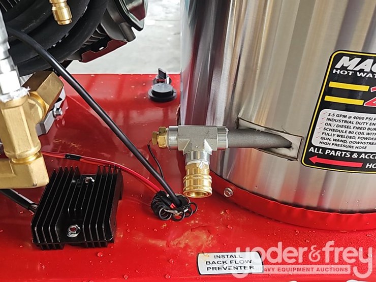 unused-magnum-4000-gold-pressure-washer,-15hp,-electric-start,-12v-system,-diesel-fire-burner-image-19
