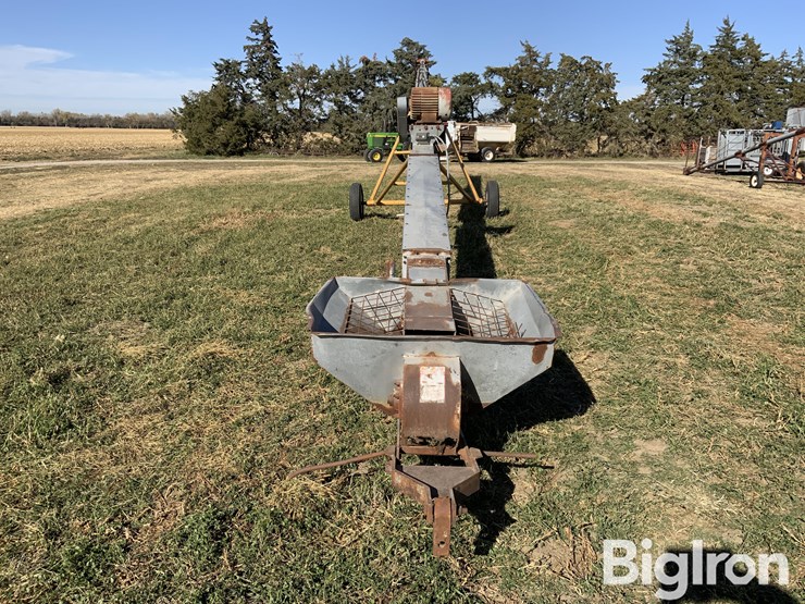 hutchinson-model-50-mass-ter-mover-conveyor-image-2