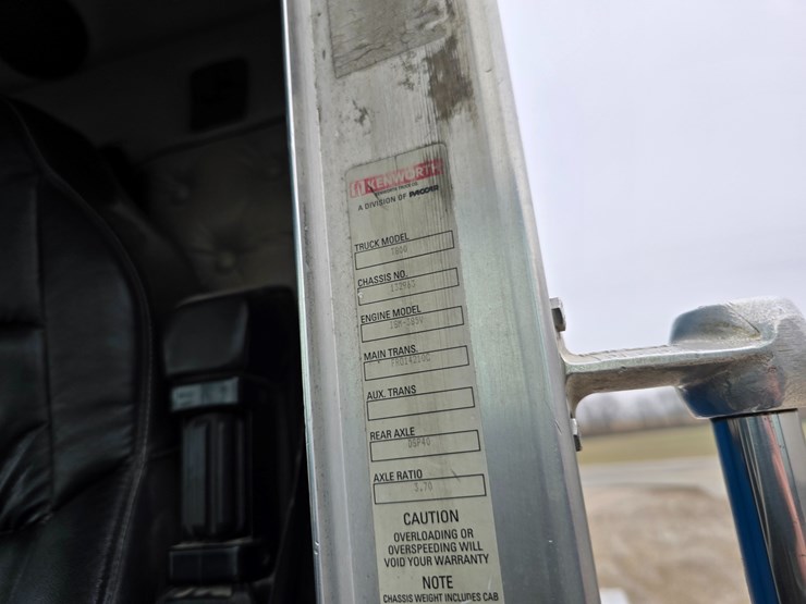 kenworth-t800-image-55