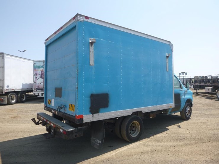 1998-ford-e350-image-4