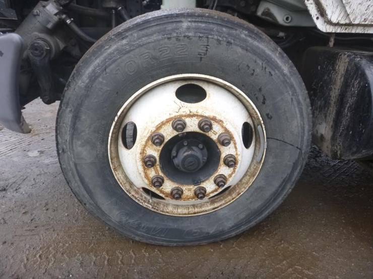 2003-international-durastar-4300-image-18