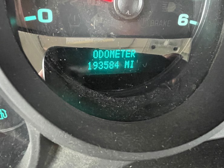 2013-chevrolet-1500-image-78