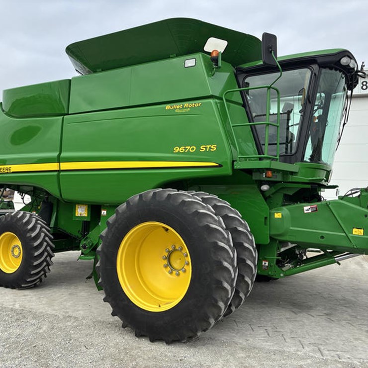 #122299 • 2011 JD 9670 #1H09670SJB0741766