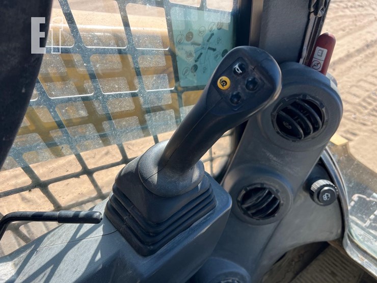 caterpillar-305e2-cr-image-29