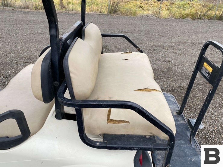 ezgo-golf-cart-image-10