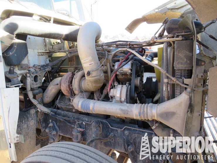 2006-freightliner-fld120-classic-image-6