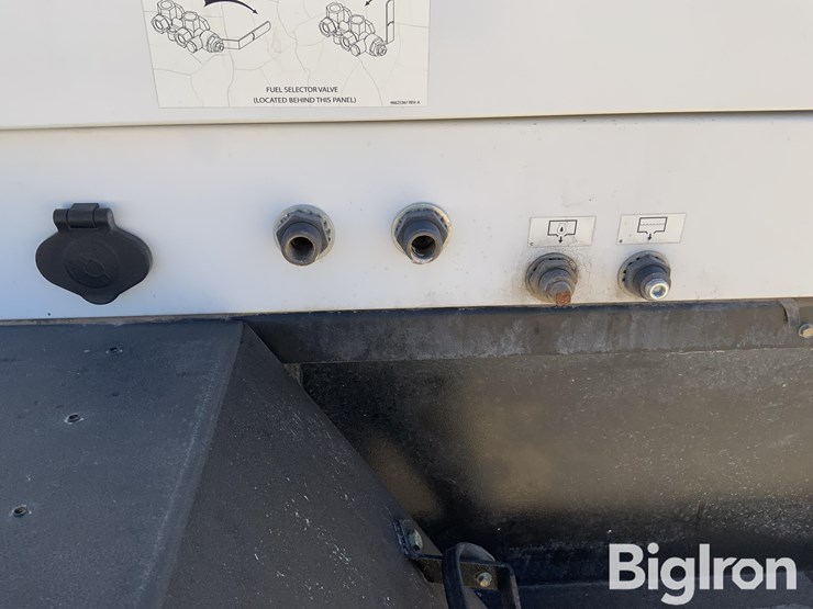 2018-doosan-e115d-100kw-t/a-portable-diesel-generator-image-12