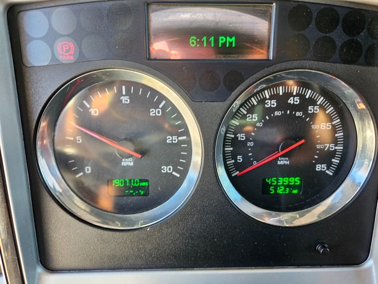 kenworth-t800-image-65