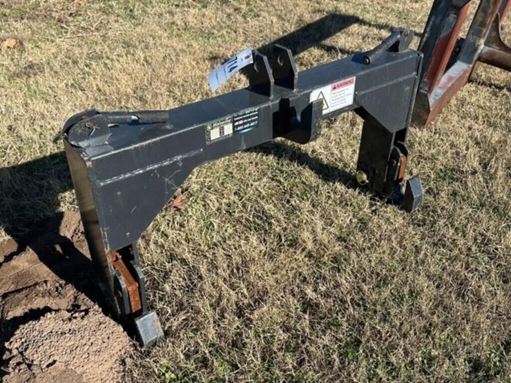 2024-wolverine-3pt-quick-hitch-image-1