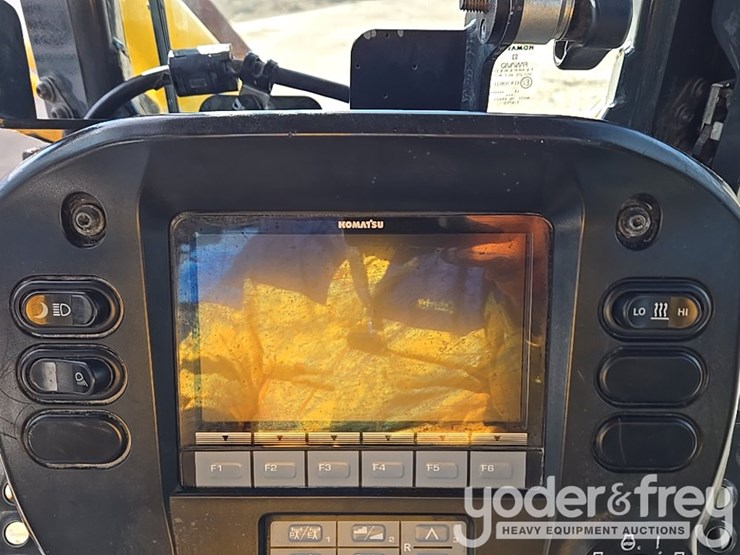 2018-komatsu-d61pxi-24-image-130