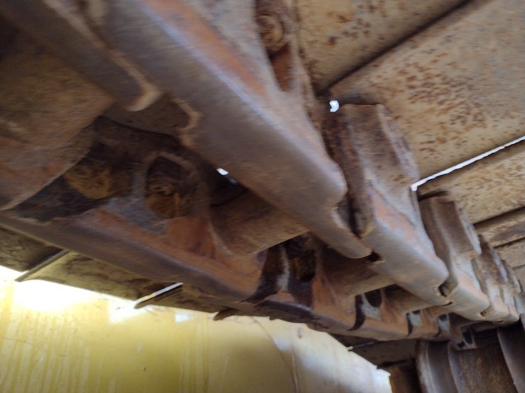 caterpillar-d7e-lgp-image-40