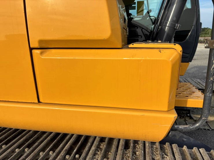 #121026-•-2021-jd-250g-lc-#1ff250gxklf611660-image-58