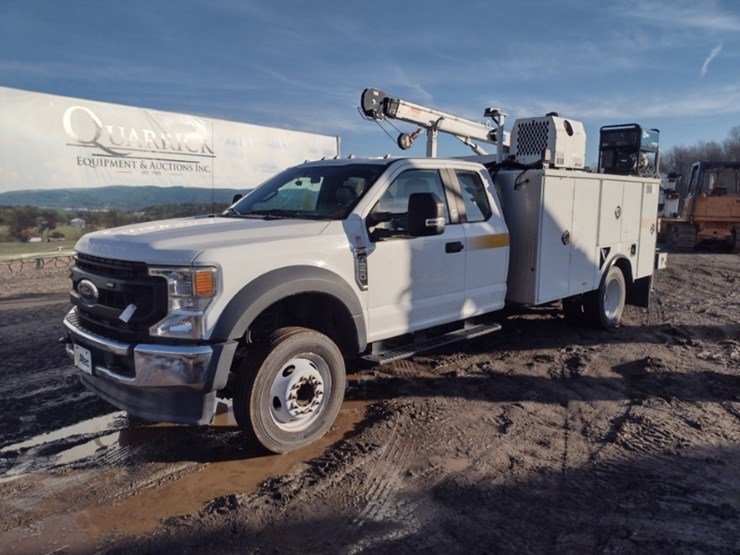 20-ford-f550-image-38