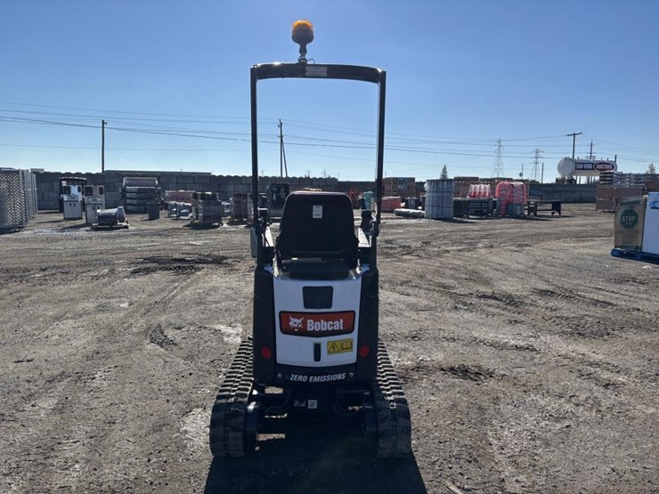 2022-bobcat-e10e-hydraulic-excavator-image-8