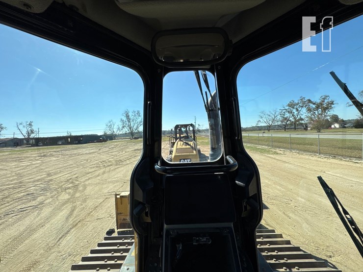 caterpillar-d5-lgp-image-30