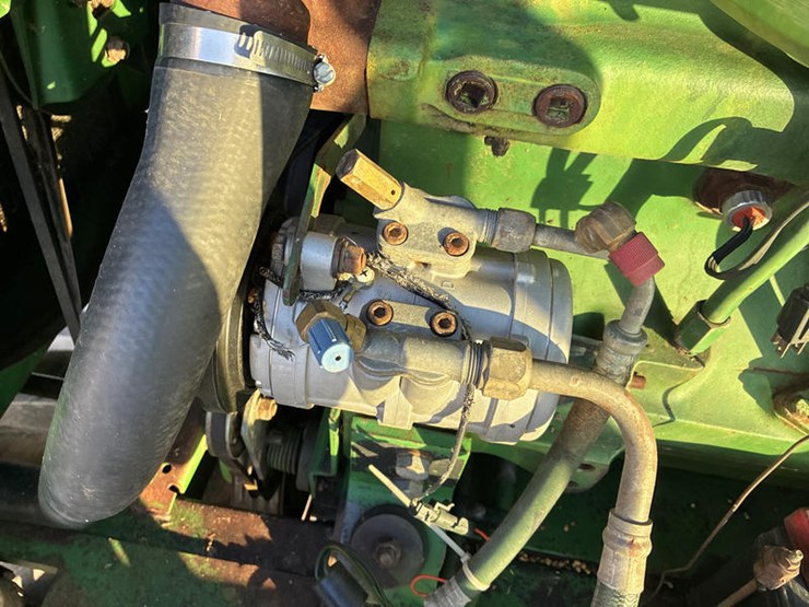 john-deere-7720-titan-ii-image-79