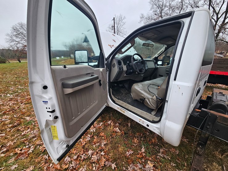 2008-ford-f450-image-51