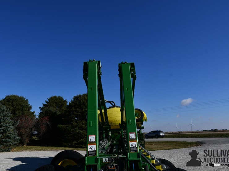 john-deere-1770nt-image-11