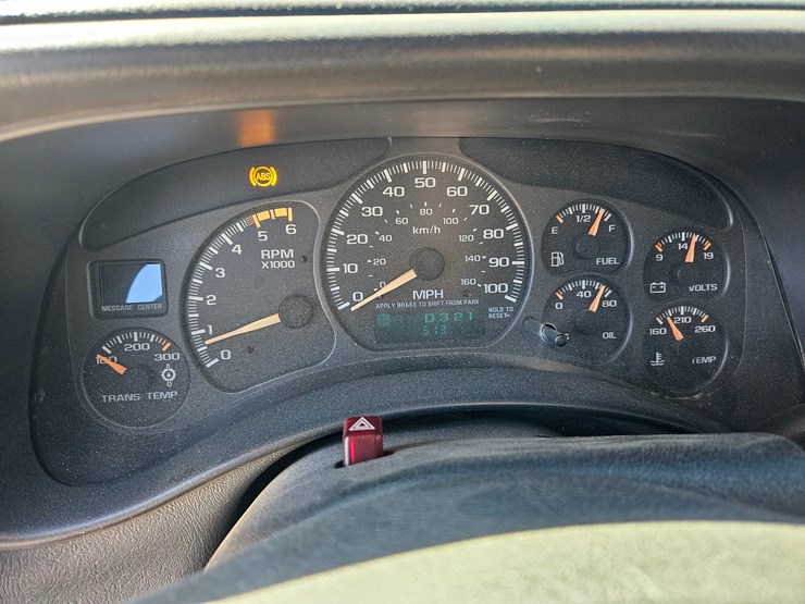 chevrolet-silverado-2500-image-42