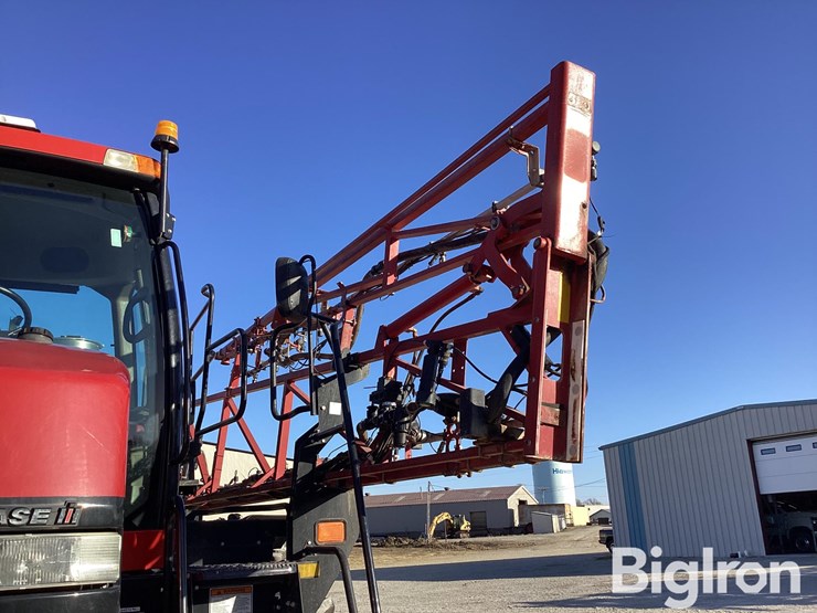 2012-case-ih-patriot-3330-image-12