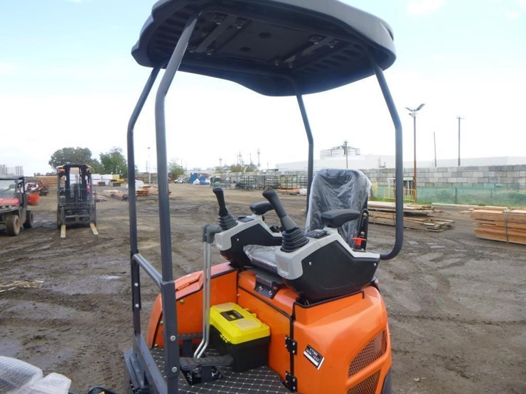 aboss-gh25-hydraulic-excavator-image-18