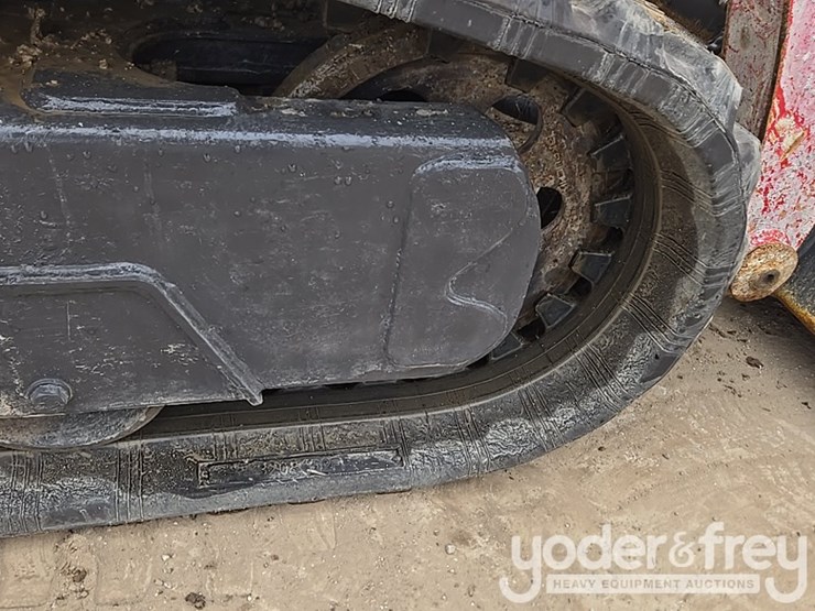 takeuchi-tl8r2-image-28