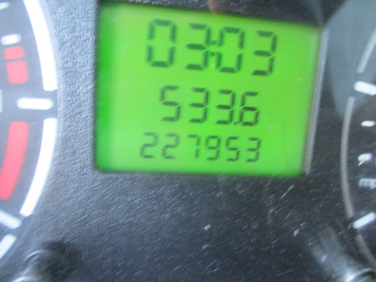 2010-ford-transit-connect-image-14