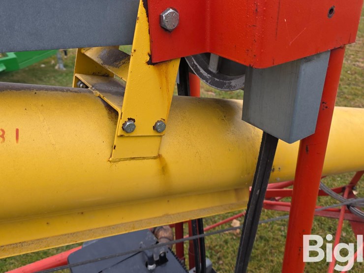 westfield-wr80-31-gas-powered-auger-image-14