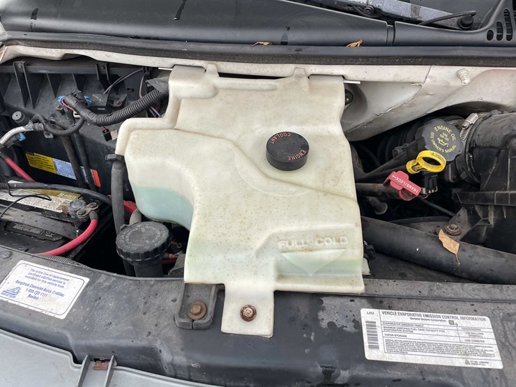 chevrolet-express-3500-image-113