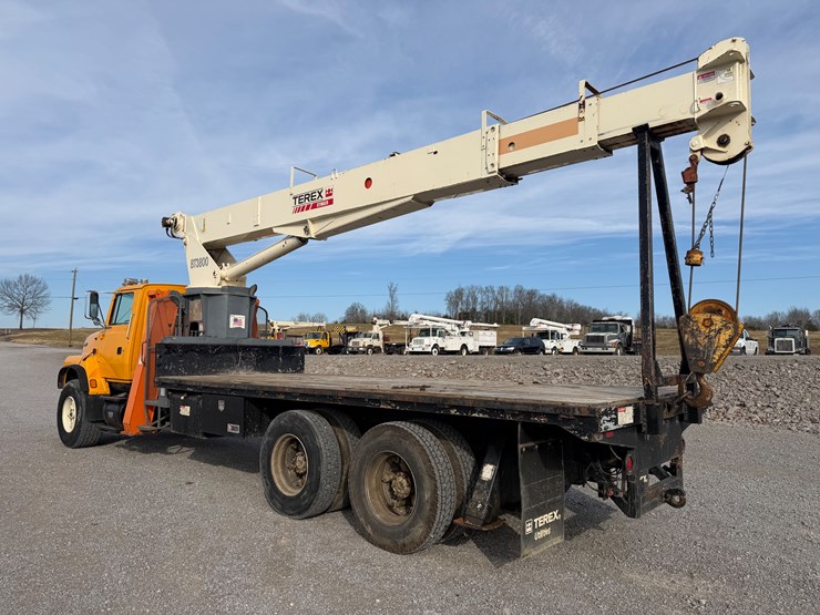 ford-lts9000-image-5