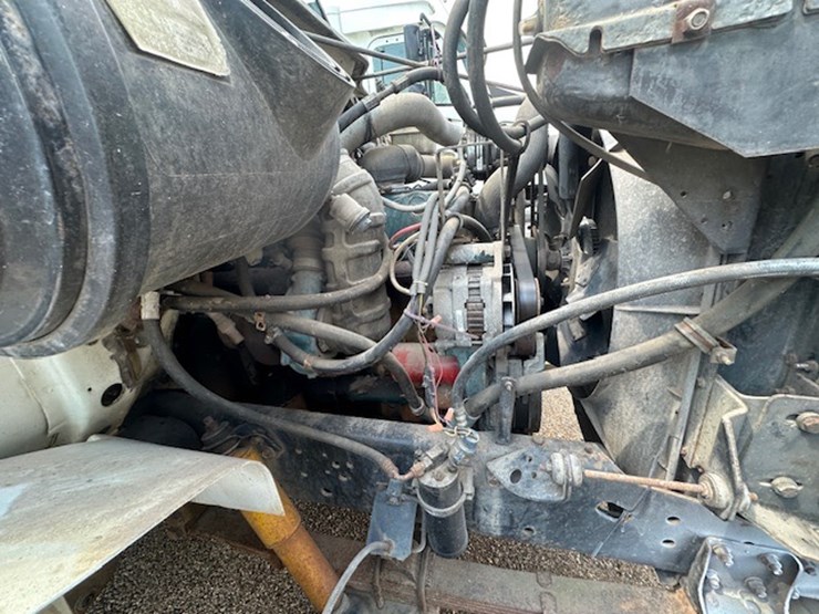 1994-international-4700-image-47