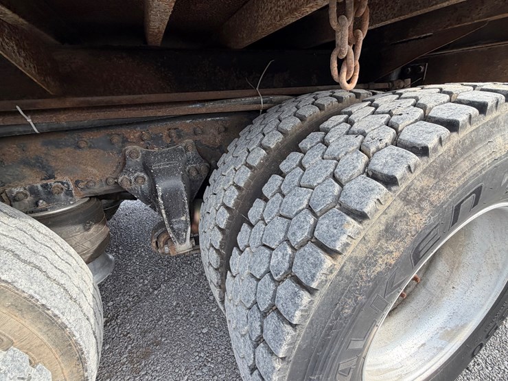 national-1100-image-11